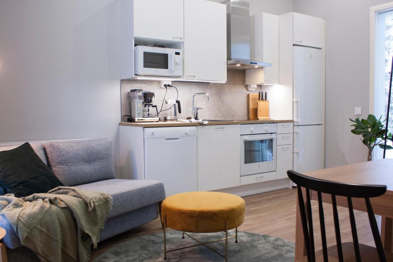 7, Air-conditioned, 1 Free Parking, Calm Own Entrance Jyvaskyla