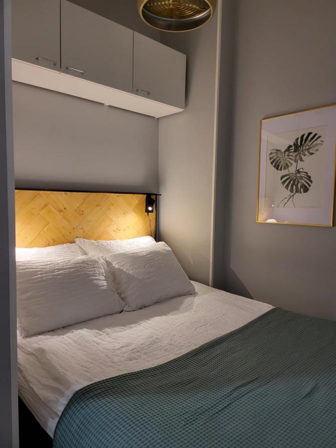7, Air-conditioned, 1 Free Parking, Calm Own Entrance Apartment Jyvaskyla